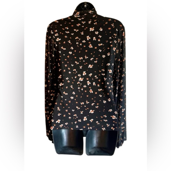 Sanctuary Dark Floral Mock Neck Mesh Top - Picture 4 of 6